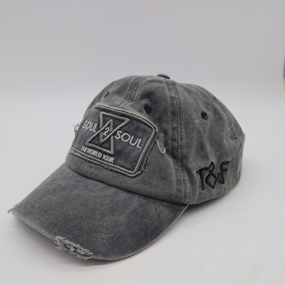 Soul 2 Soul World Tour Hat Tim McGraw Faith Hill Gray Distressed - Picture 7 of 7